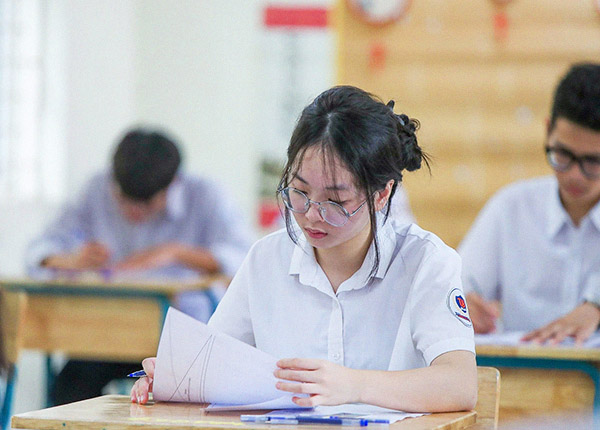 Đổi mới tuyển sinh lớp 10 trong bối cảnh phổ cập giáo dục THPT